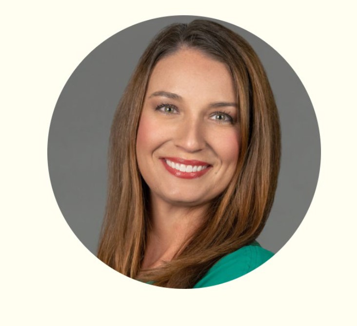 Dr. April Lee 